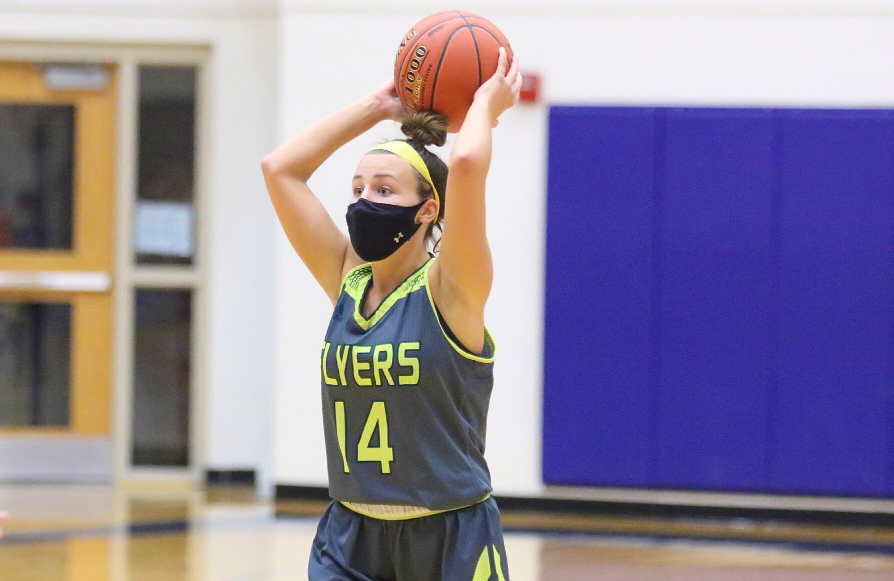 Lindbergh vs. Oakville girls basketball